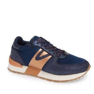 Tretorn Loyola 9 Navy / Rose Gold Sneakers